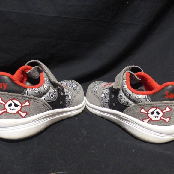 SAUCONY, S-Baby Jazz Lite, Velcro and lace shoes, skull design, size US 9W - Picture 6 of 8